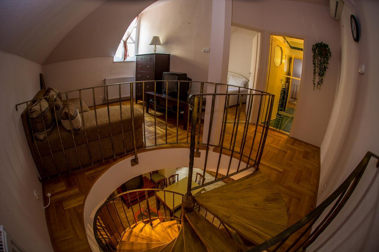 Aqua Line Apartmanhaz Hajdúszoboszló 外观 照片