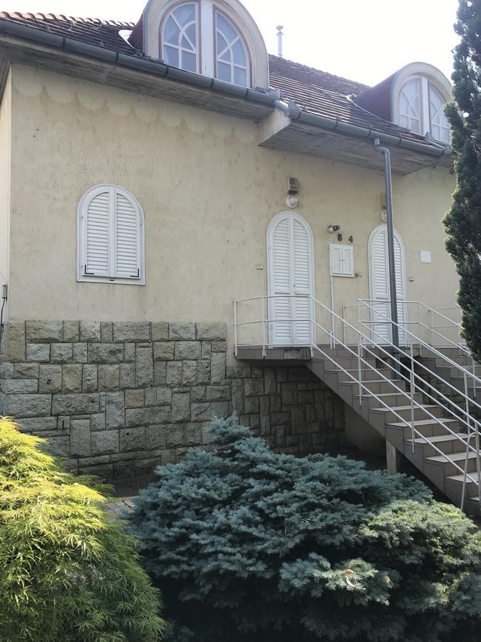 Aqua Line Apartmanhaz Hajdúszoboszló 外观 照片