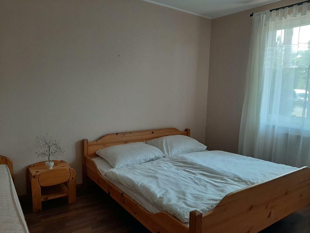 Aqua Line Apartmanhaz Hajdúszoboszló 外观 照片